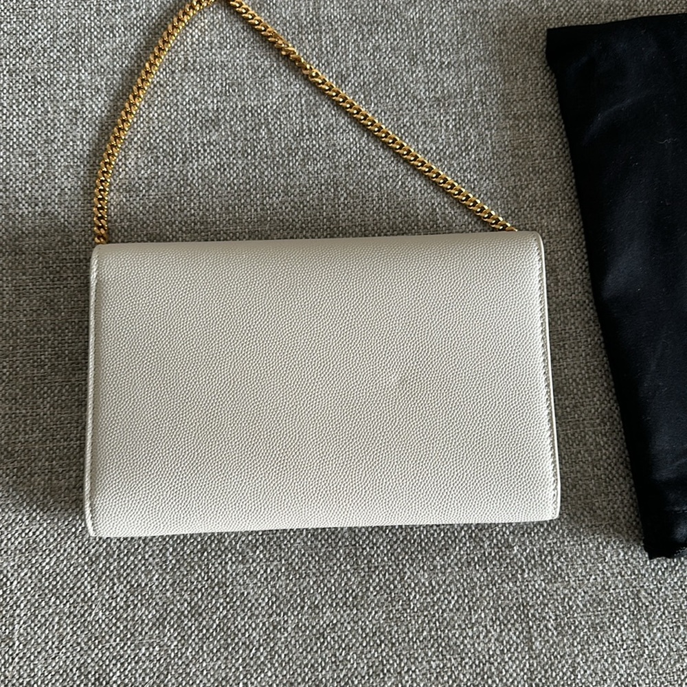 Saint Laurent Wallet On Chain - Picture 2 of 7